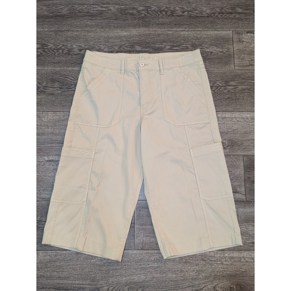 American Eagle Outfitters Pants - American Eagle Stretch Cargo Shorts Khaki Tan Beige Size 14 Bermuda High Rise